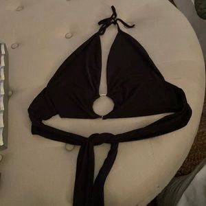 ADORABLE NASTY GAL CROPPED HALTER TOP